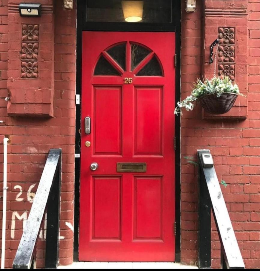 Single Room With Underbed 8 London Ngoại thất bức ảnh